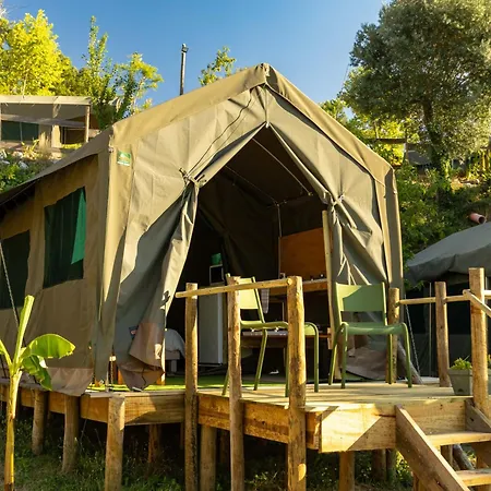 Lüks kamp alanı Safari Glamping Portugal Tiger